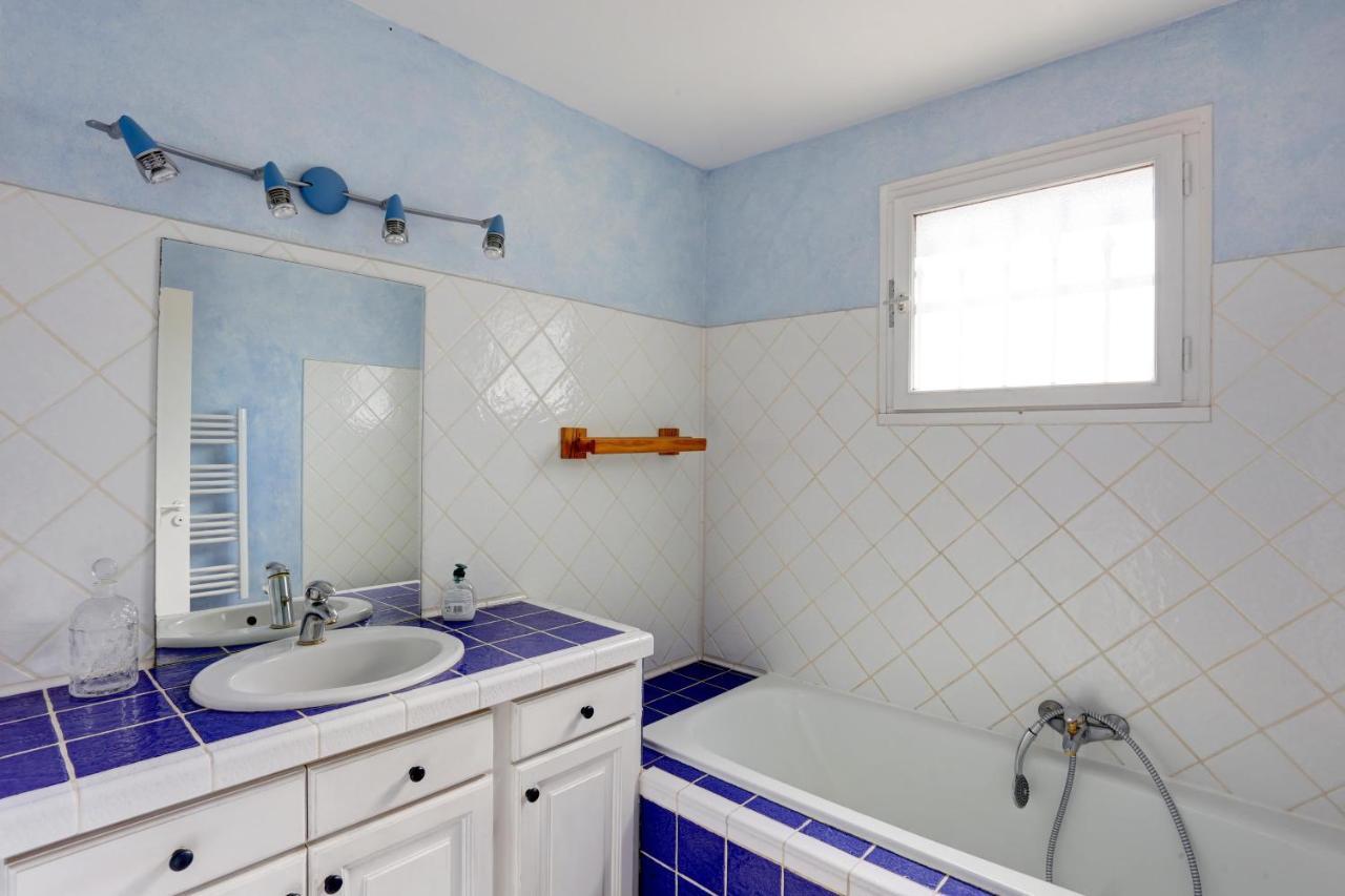 Villa 8 Pers, Climatisee, Piscine Chauffee, Un Havre De Paix Sous Les Pins Parasols Roquebrune-sur-Argens Eksteriør bilde